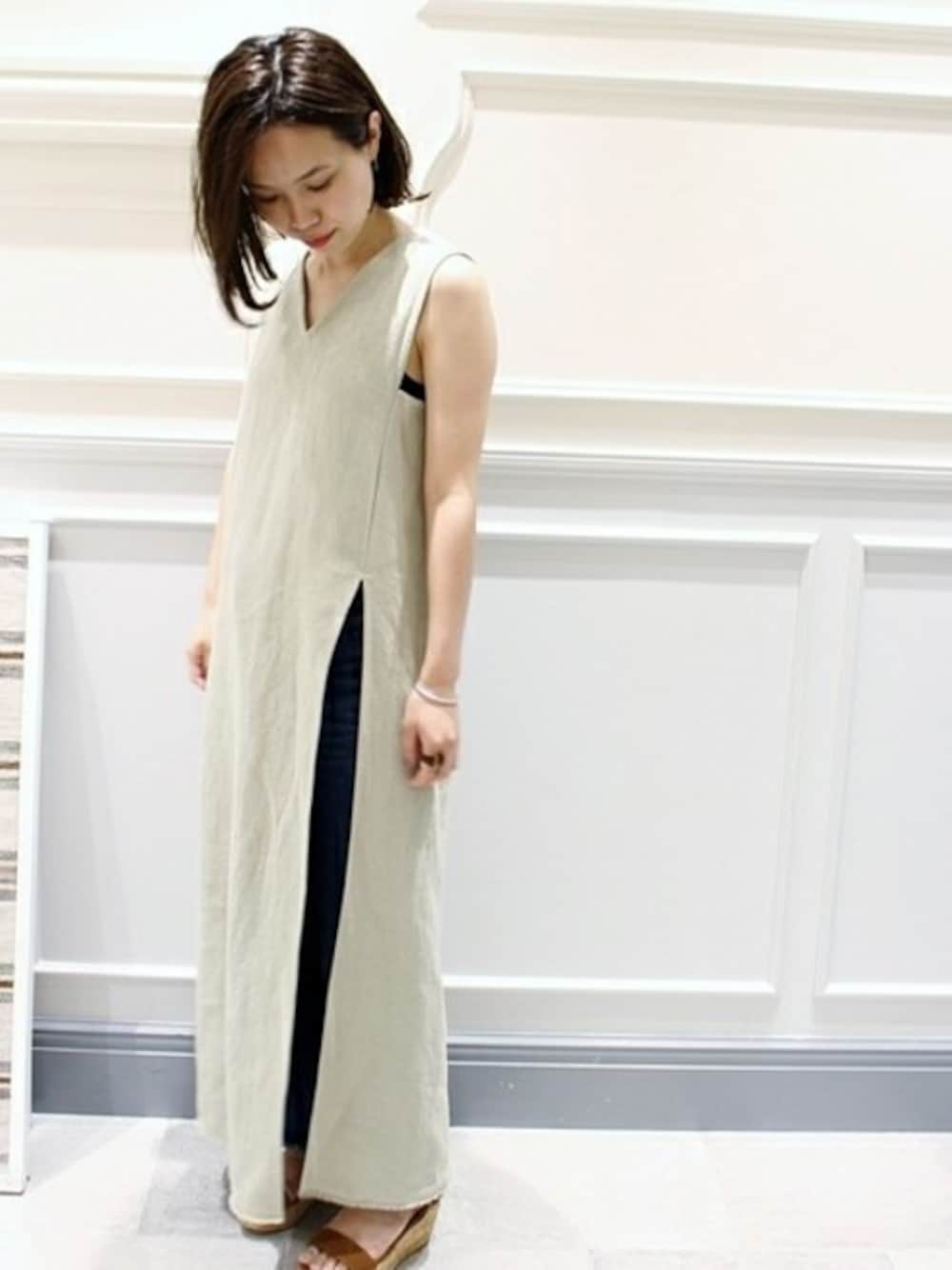 良品　Plage プラージュ　ロング丈　デザインシャツ　スリット　ワンピース plage（プラージュ）の「C/Lツイル スリットワンピース