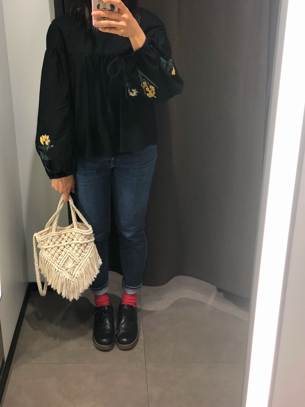 「カジュアル、休日コーデ、暑い、楽チンコーデ、ZARA、ラフ」｜「ZARAのアイテム（シャツ/ブラウス、ブラック系）」を使った、ぬめさん（レディース・161cm）の夏コーディネートの1枚目の写真