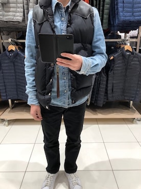 「Rocky Mountain FeatherBed（ロッキー マウンテン フェザーベッド）のアイテム（ダウンベスト、ブラック系）」を使った、かき氷屋さんになれるかな⁉️さん（メンズ）の秋コーディネート