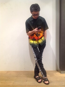 「MARCELO BURLON（マルセロ・バーロン）のアイテム」を使った、岡田さん（メンズ・170cm）の夏コーディネート