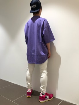 「surt（サート）のアイテム（帽子）」を使った、岡田さん（メンズ・165cm）の夏コーディネート