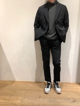 「SOLIDO（ソリード）のアイテム（ジャケット/アウター）」を使った、岡田さん（メンズ・175cm）の秋コーディネート