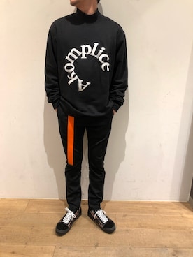 「AKOMPLICE（アコンプライス）のアイテム」を使った、岡田さん（メンズ・175cm）の秋コーディネート