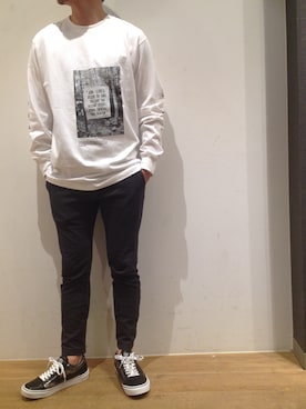 「AKOMPLICE（アコンプライス）のアイテム」を使った、岡田さん（メンズ・171cm）の秋コーディネート