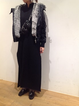 「N2B」｜「アイテム（ブルゾン）」を使った、岡田さん（レディース・163cm）の秋コーディネート