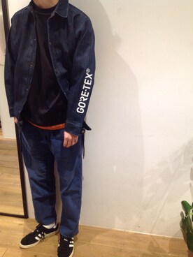 「surt（サート）のアイテム（デニムジャケット）」を使った、岡田さん（メンズ・165cm）の冬コーディネート