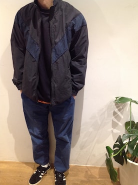 「TAVERNITI SO JEANS（タヴァニティソージーンズ）のアイテム」を使った、岡田さん（メンズ・165cm）の冬コーディネート