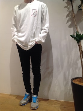 「NUMBERS EDITION(ナンバーズエディション)のアイテム」を使った、岡田さん(メンズ・172cm)の冬コーディネート