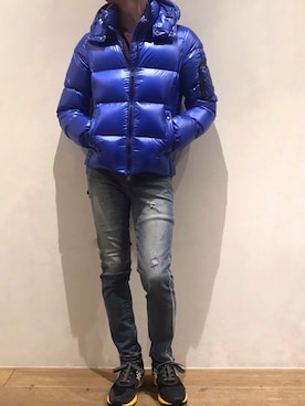 「秋のカフェオレコーデ」｜「アイテム（ダウンジャケット/コート）」を使った、岡田さん（メンズ・172cm）の秋コーディネート