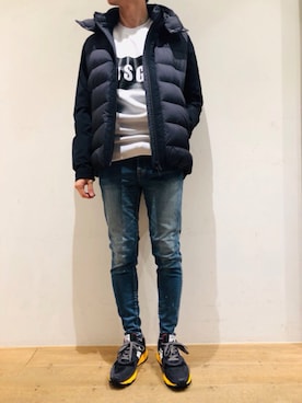 「MSGM（エムエスジーエム）のアイテム（スウェット）」を使った、岡田さん（メンズ・172cm）の秋コーディネート