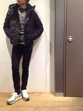 「YANUK（ヤヌーク）のアイテム（パンツ）」を使った、岡田さん（メンズ・172cm）の冬コーディネート