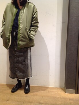 「surt」｜「アイテム（ブルゾン）」を使った、岡田さん（レディース・158cm）の冬コーディネート