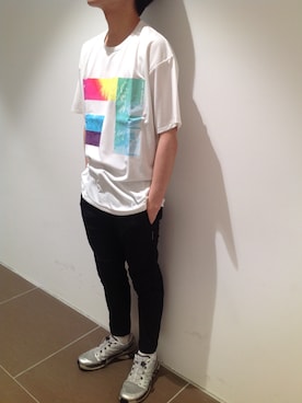 「MINOTAUR（ミノトール）のアイテム（パンツ）」を使った、岡田さん（メンズ・172cm）の春コーディネート