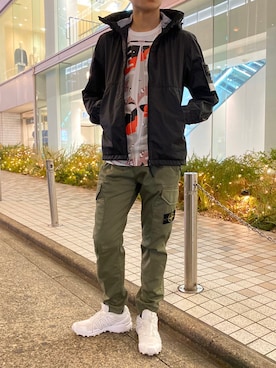 71415789_3