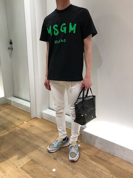 「MSGM（エムエスジーエム）のアイテム」を使った、岡田さん（メンズ・172cm）の春コーディネート