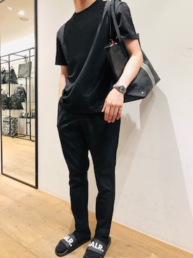 「BALR.（ボーラー）のアイテム（サンダル）」を使った、岡田さん（メンズ・172cm）の夏コーディネート