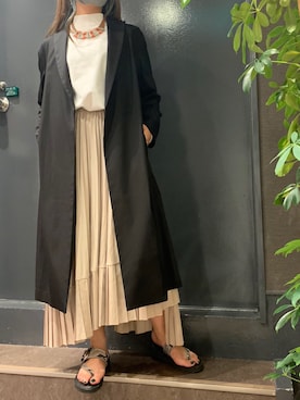 「ロングジャケット」｜「アイテム（ステンカラーコート）」を使った、岡田さん（レディース・160cm）の秋コーディネート