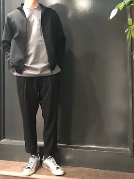 「SOLIDO（ソリード）のアイテム」を使った、岡田さん（メンズ・172cm）の秋コーディネート