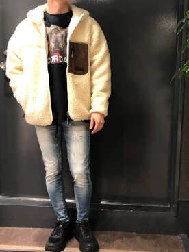「グラフィックＴ」｜「アイテム（ブルゾン）」を使った、岡田さん（メンズ・172cm）の秋コーディネート