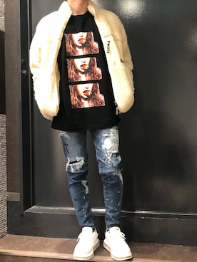 「グラフィックＴ」｜「アイテム（ブルゾン）」を使った、岡田さん（メンズ・172cm）の冬コーディネート
