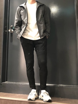 「HIDNANDER（ヒドゥナンダー）のアイテム」を使った、岡田さん（メンズ・172cm）の冬コーディネート