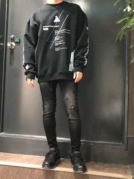 「B'2nd（ビーセカンド）のアイテム（スウェット）」を使った、岡田さん（メンズ・172cm）の冬コーディネート