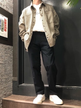 「Stepney Workers Club（ステファニーワーカーズクラブ）のアイテム」を使った、岡田さん（メンズ・172cm）の春コーディネート