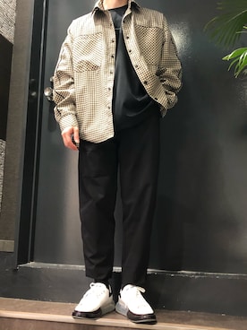 「MINOTAUR（ミノトール）のアイテム（パンツ）」を使った、岡田さん（メンズ・172cm）の春コーディネート