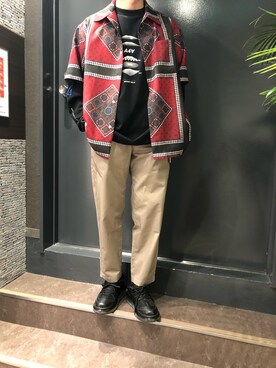 「B'2nd（ビーセカンド）のアイテム（スニーカー）」を使った、岡田さん（メンズ・172cm）の春コーディネート