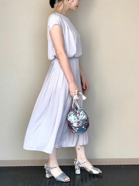 「ROCHAS（ロシャス）のアイテム」を使った、nano・universe lady's webeditorさん（レディース・158cm）の春コーディネート