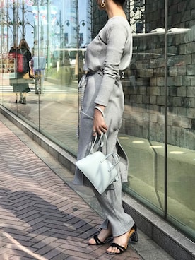 「セットアップスタイル」｜「アイテム（アクセサリー）」を使った、nano・universe lady's webeditorさん（レディース・158cm）の冬コーディネート