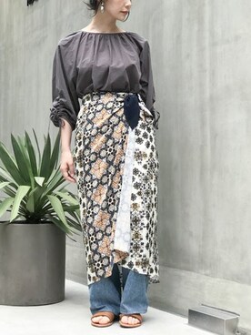 「MAURO de BARI（マウロディバリ）のアイテム」を使った、nano・universe lady's webeditorさん（レディース・158cm）の春コーディネート