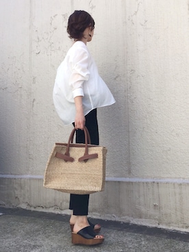 「Noble（ノーブル）のアイテム（シャツ/ブラウス）」を使った、ari☆さん（レディース・155cm）の春コーディネート