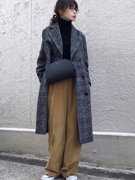「A.P.C.（アーペーセー）のsac demi-lune 18PC（ショルダーバッグ）」を使った、ari☆さん（レディース・155cm）の冬コーディネート