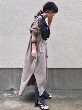 「Deuxieme Classe（ドゥーズィエムクラス）のアイテム（ボディバッグ/ウエストポーチ）」を使った、ari☆さん（レディース・155cm）の春コーディネート