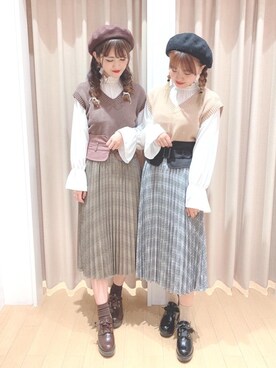 「お揃いコーデ」｜「アイテム（ハンチング/ベレー帽）」を使った、マジェスティックレゴンアミュプラザ鹿児島店スタッフさん（レディース・162cm）の秋コーディネート