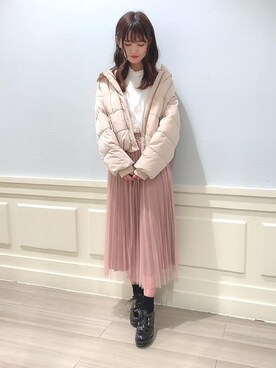 「アウターコーデ」｜「アイテム（その他シューズ）」を使った、マジェスティックレゴンアミュプラザ鹿児島店スタッフさん（レディース・162cm）の冬コーディネート