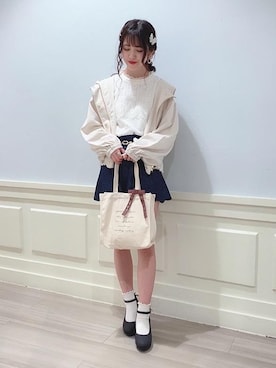 「スカラップ」｜「アイテム（ブルゾン）」を使った、マジェスティックレゴンアミュプラザ鹿児島店スタッフさん（レディース・162cm）の春コーディネート