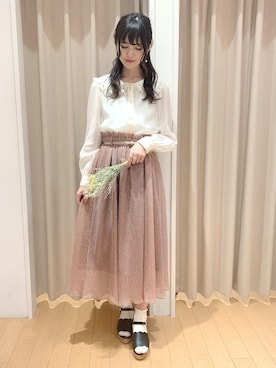 「丸襟ブラウス」｜マジェスティックレゴンアミュプラザ鹿児島店スタッフさん（レディース・162cm）の春コーディネート