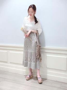 「MAJESTIC LEGON（マジェスティックレゴン）のキリカエレースタンク（タンクトップ）」を使った、マジェスティックレゴンアミュプラザ鹿児島店スタッフさん（レディース・165cm）の夏コーディネート