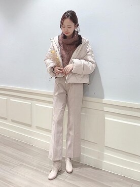 「ブラウンニット」｜「アイテム（ブーツ）」を使った、マジェスティックレゴンアミュプラザ鹿児島店スタッフさん（レディース・165cm）の冬コーディネート