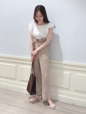 マジェスティックレゴンアミュプラザ鹿児島店スタッフさん（レディース・165cm）の夏コーディネート