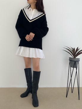「Ｖネック」｜「アイテム（ワンピース/ドレス）」を使った、マジェスティックレゴンアミュプラザ鹿児島店スタッフさん（レディース・165cm）の冬コーディネート