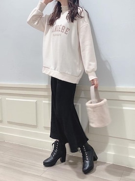 マジェスティックレゴンアミュプラザ鹿児島店スタッフさん（レディース・165cm）の冬コーディネート