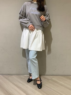 「でにむ」｜「アイテム（パンプス）」を使った、マジェスティックレゴンアミュプラザ鹿児島店スタッフさん（レディース・165cm）の冬コーディネート