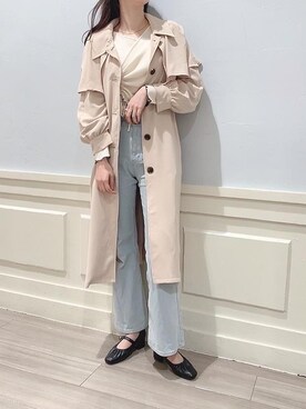 「でにむ」｜「アイテム（トレンチコート）」を使った、マジェスティックレゴンアミュプラザ鹿児島店スタッフさん（レディース・165cm）の冬コーディネート