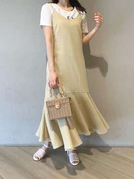マジェスティックレゴンアミュプラザ鹿児島店スタッフさん（レディース・165cm）の春コーディネート