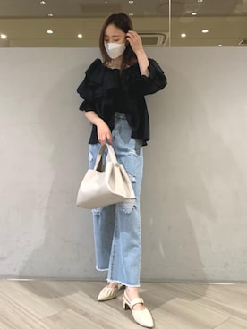 マジェスティックレゴンアミュプラザ鹿児島店スタッフさん（レディース・165cm）の春コーディネート