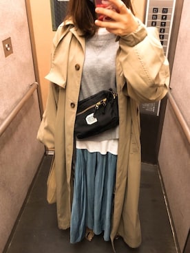 「春めきシューズ」｜「アイテム（ステンカラーコート）」を使った、emiさん（レディース・154cm）の春コーディネート