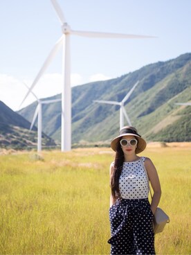 Kelsey Bangさんのコーディネート